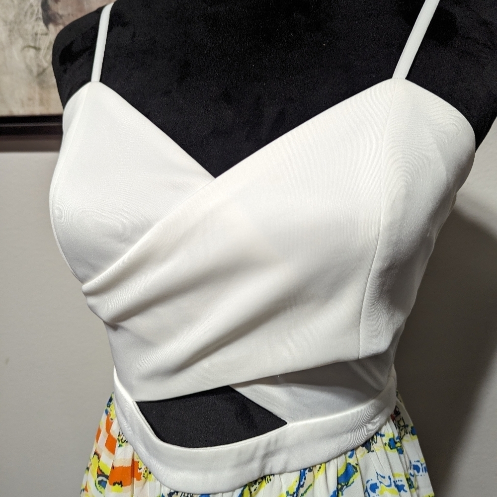 Jealous Tomato Criss Cross Front W/ Cutouts Maxi Dress - Picture 6 of 12